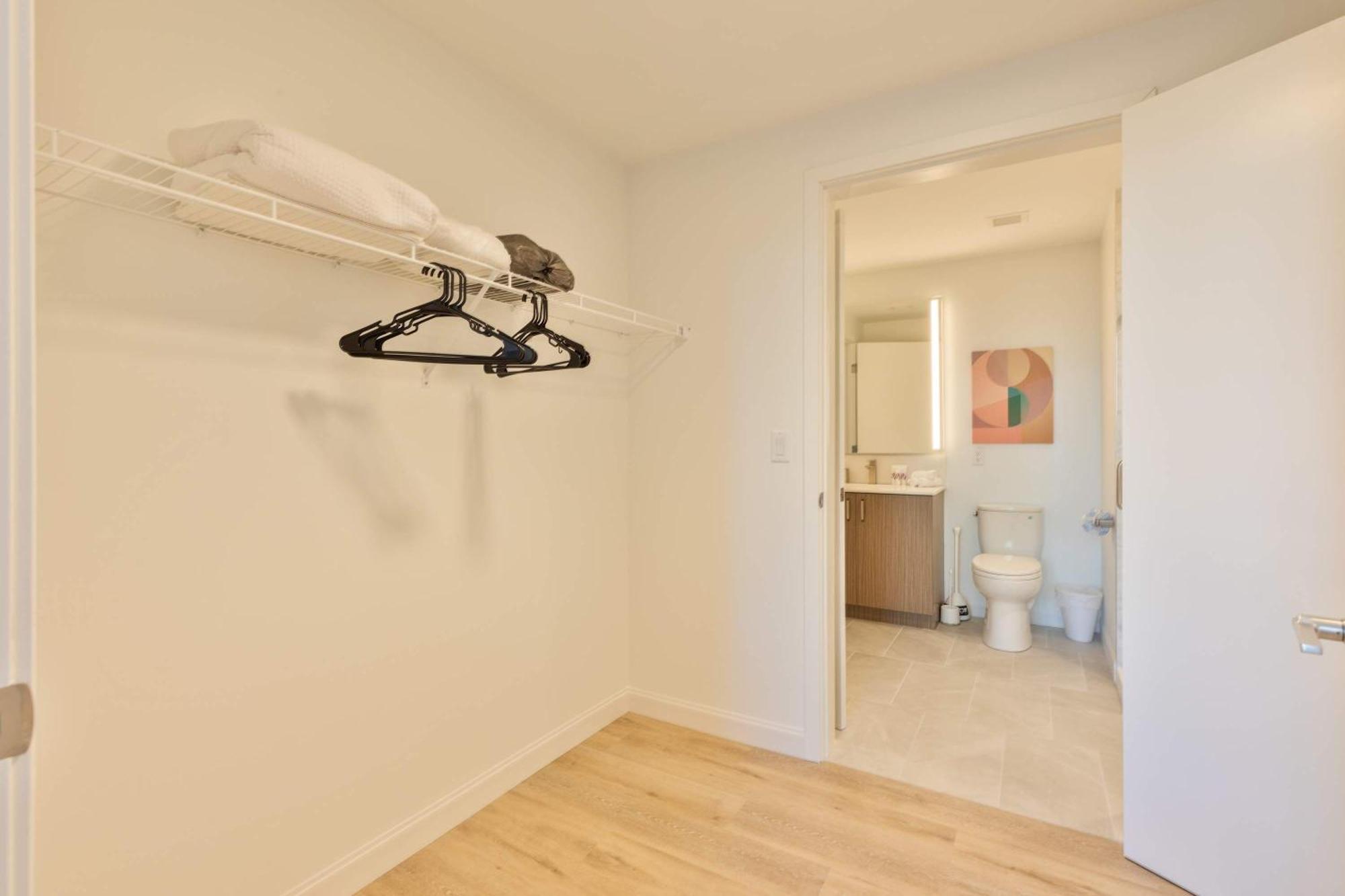 Luxury With Kitchen In Fenway Apartamento
